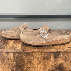 BIRKENSTOCK BUCKLEY CLOG - WOMEN'S Size 42